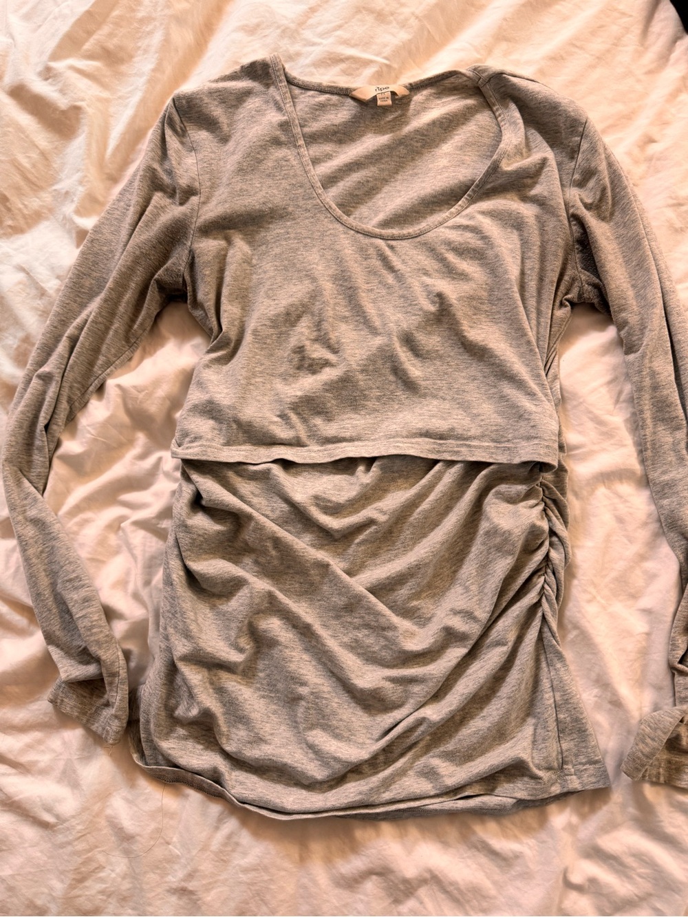 Ripe Maternity Heather Gray V-Neck Long Sleeve Nursing Top